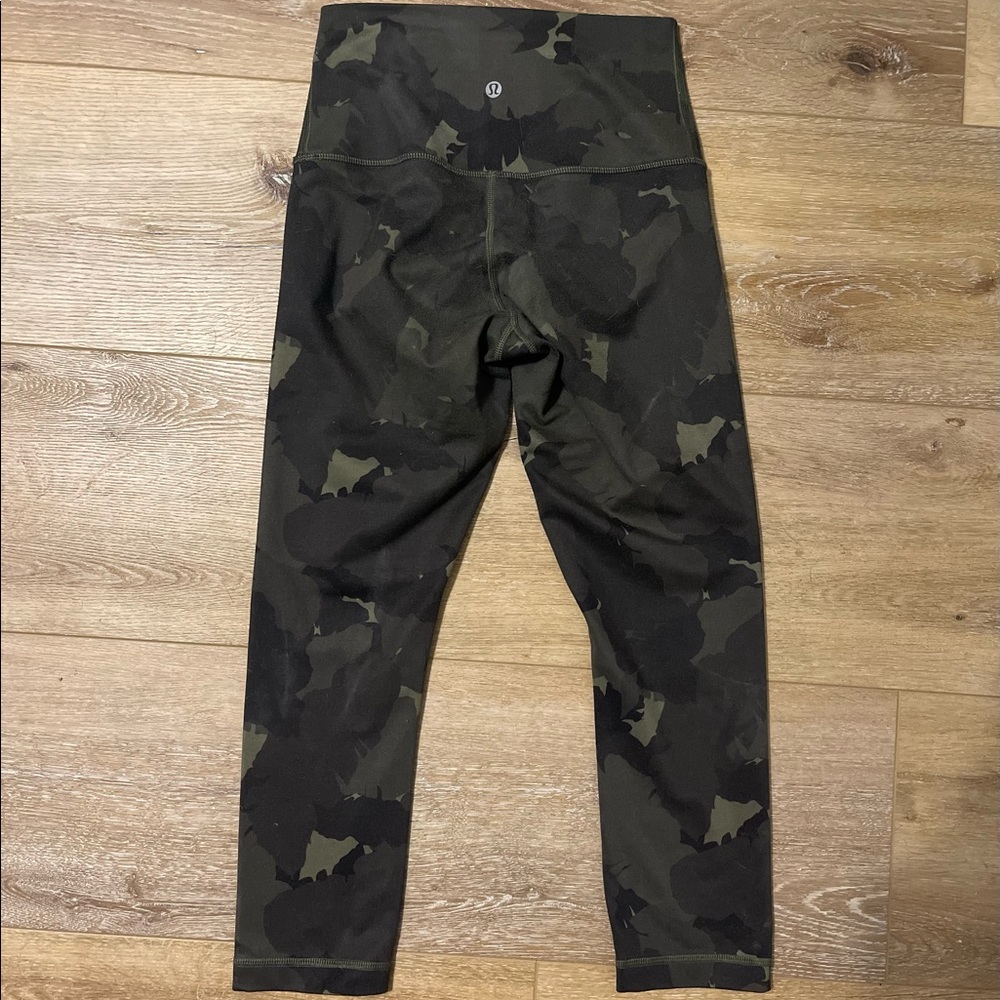 Lululemon leggings